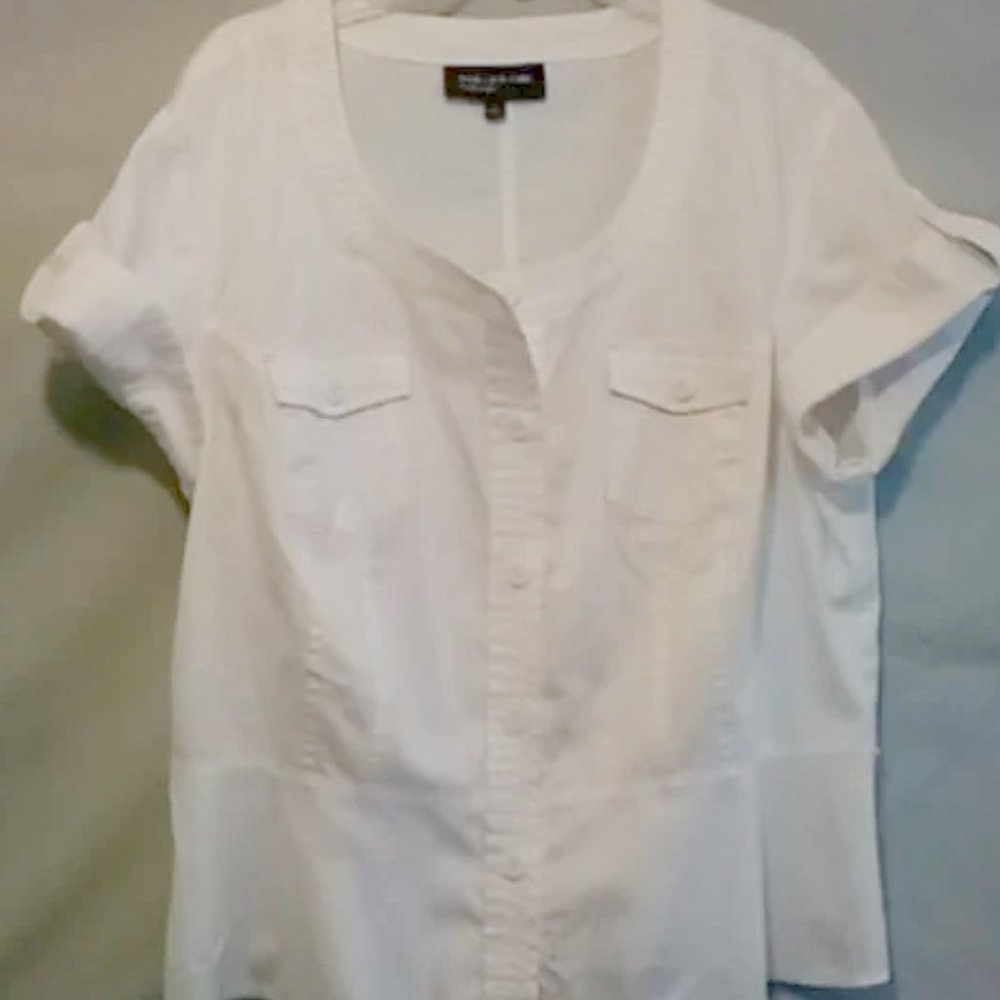 Jones New York Signature collection: Women's Short sleeve Crop Top